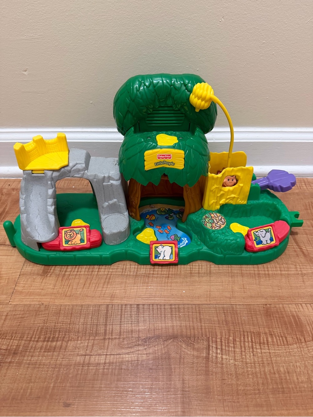 Vintage 2001 Fisher-Price Little People Animal Sounds Zoo